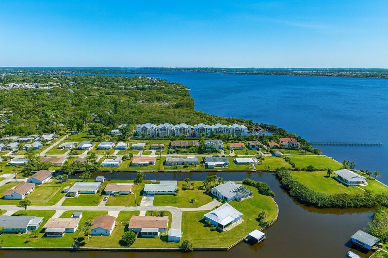 Best Bathroom Remodeling pros in Walpole, MA